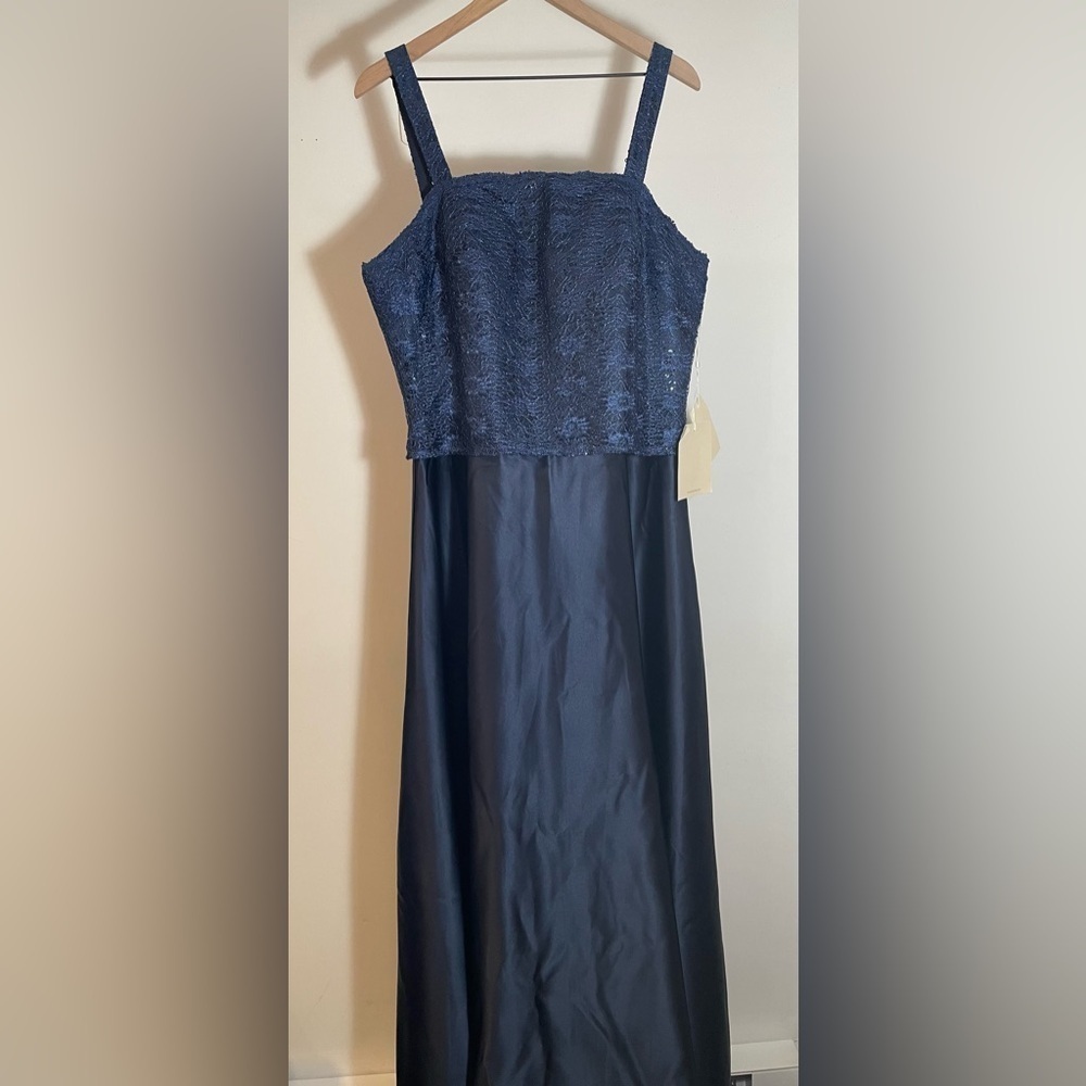 LT LanTing Navy Blue Maxi Dress W/ Sheer Lace Bolero Mother Of The Bride NWT NEW - Picture 3 of 14